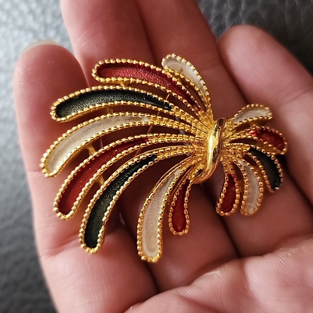 VTG St. Labre brooch